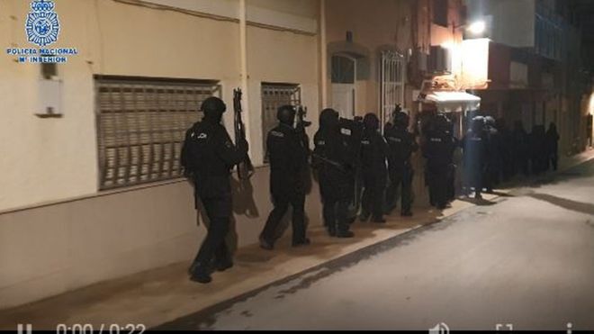 ესპანეთის პოლიციამ ევროპის მასშტაბით ძებნილი ე.წ. ისლამური სახელმწიფოს მებრძოლები დააკავა