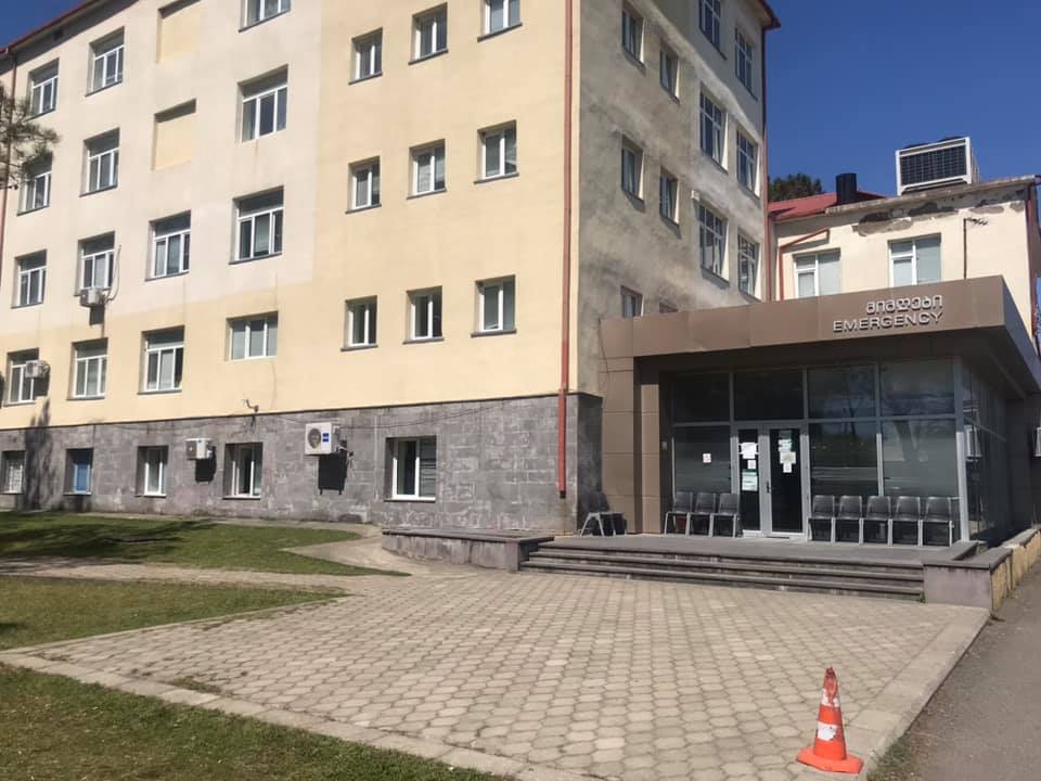 ფოთის ცხელების კლინიკაში ორ პაციენტს „კოვიდ-19“ არ დაუდასტურდა
