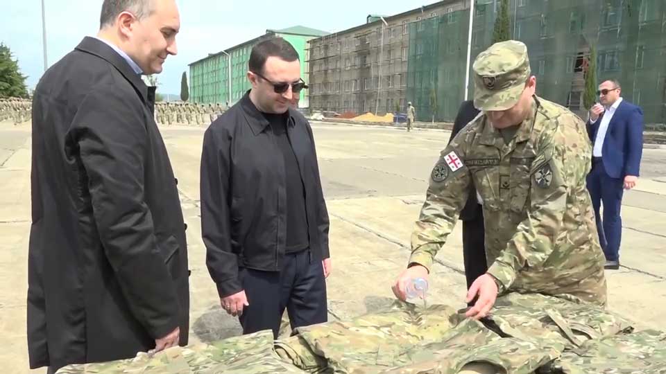 თავდაცვის სამინისტრო - ქართველ სამხედროებს ნატო-ს წამყვანი ქვეყნების სტანდარტის, უმაღლესი ხარისხის ახალი უნიფორმა და ფეხსაცმელი აქვთ [ვიდეო]