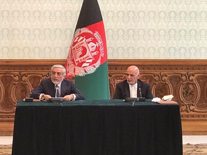 ავღანეთის პრეზიდენტმა და მისმა პოლიტიკურმა მეტოქემ ძალაუფლების განაწილების ხელშეკრულება გააფორმეს