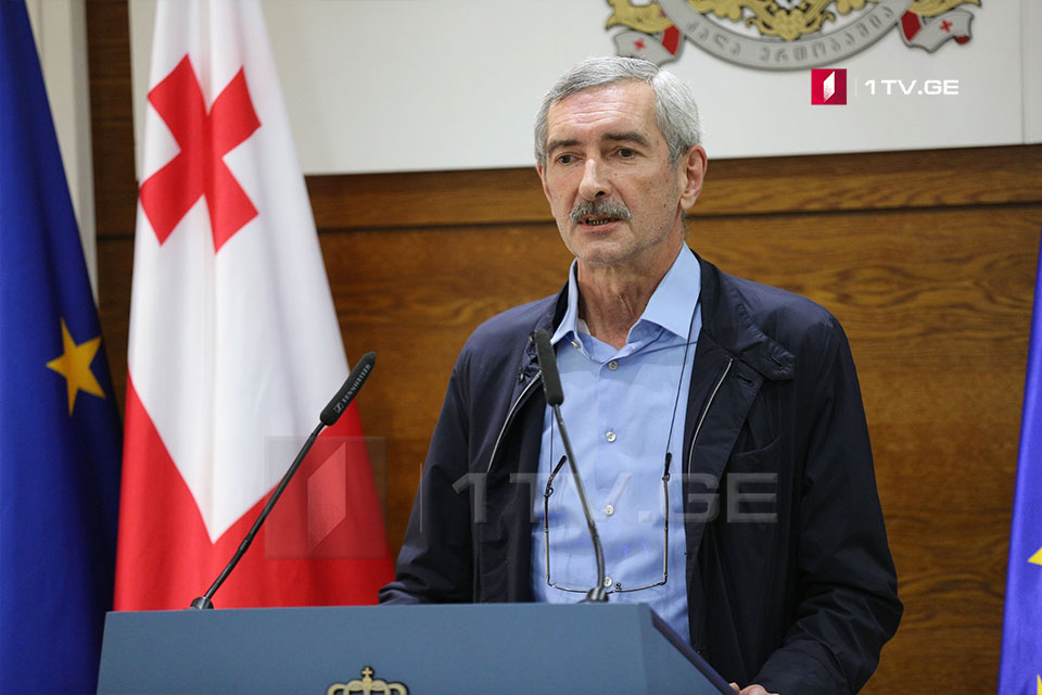 პაატა იმნაძე – ხომ შეხედეთ, როგორ იზრდება კორონავირუსის შემთხვევები, ჯომოლუნგმაზე ავდივართ