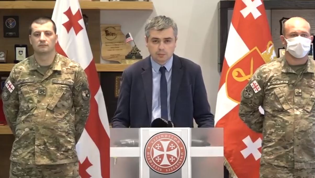 თავდაცვის სამინისტრო - გერმანულმა კომპანია „ლოვამ“ ოფიციალური წერილით დაადასტურა, რომ თავდაცვის ძალებისთვის შეძენილი ფეხსაცმელი ნამდვილად მათ მიერ არის წარმოებული