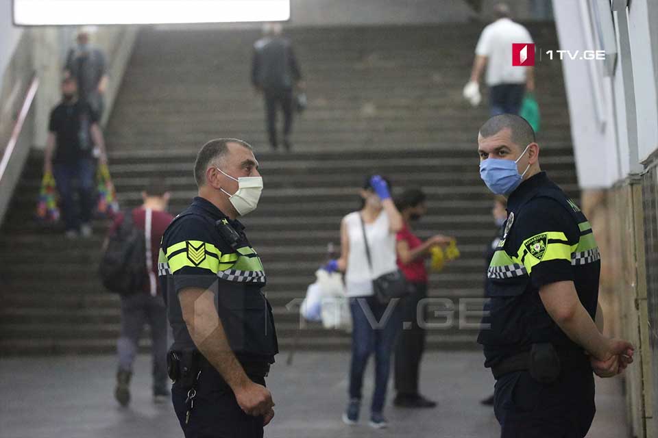 Police to handle facemask rule breaches in public transport