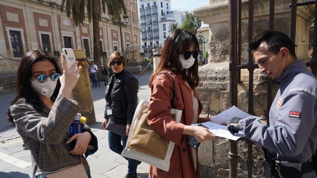 İspaniya Avropalı turistlər üçün sərhədləri açacaq