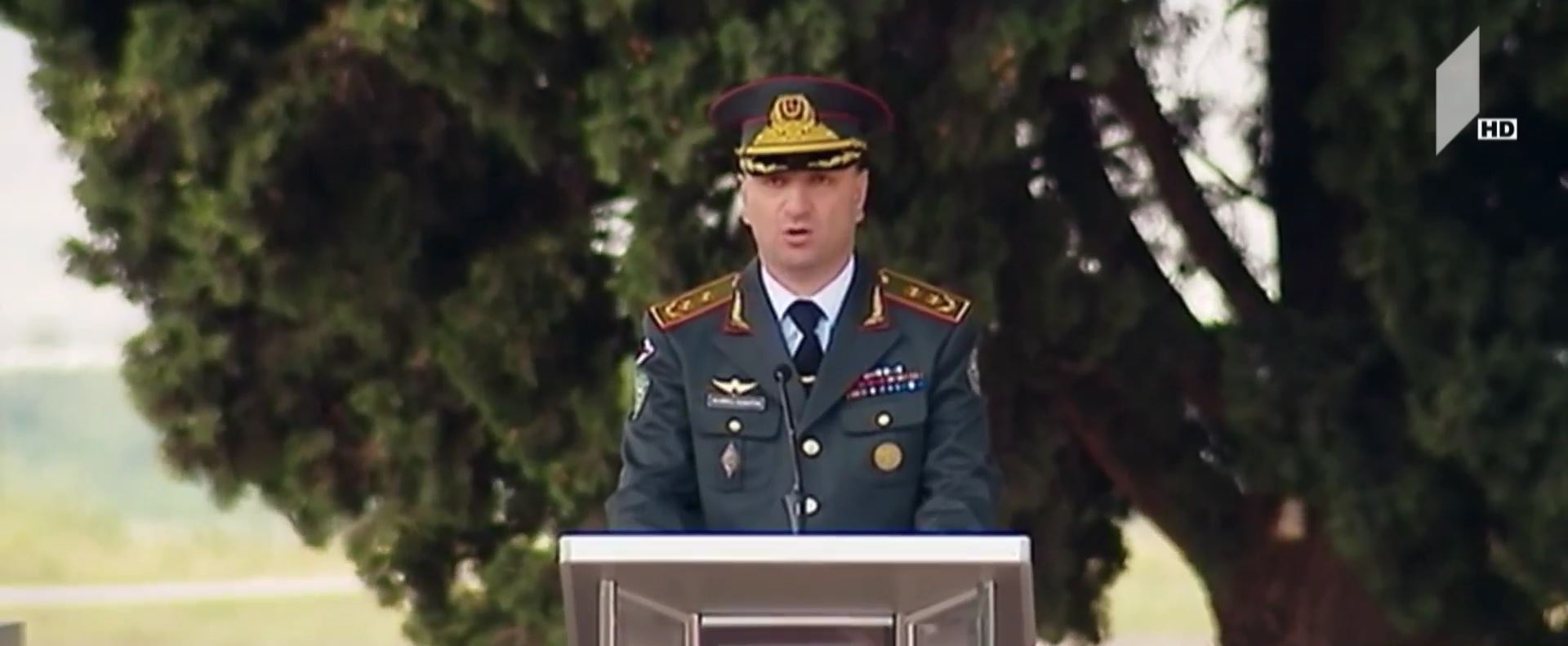 თავდაცვის ძალების ხელმძღვანელის უფლებამოსილების გადაბარება