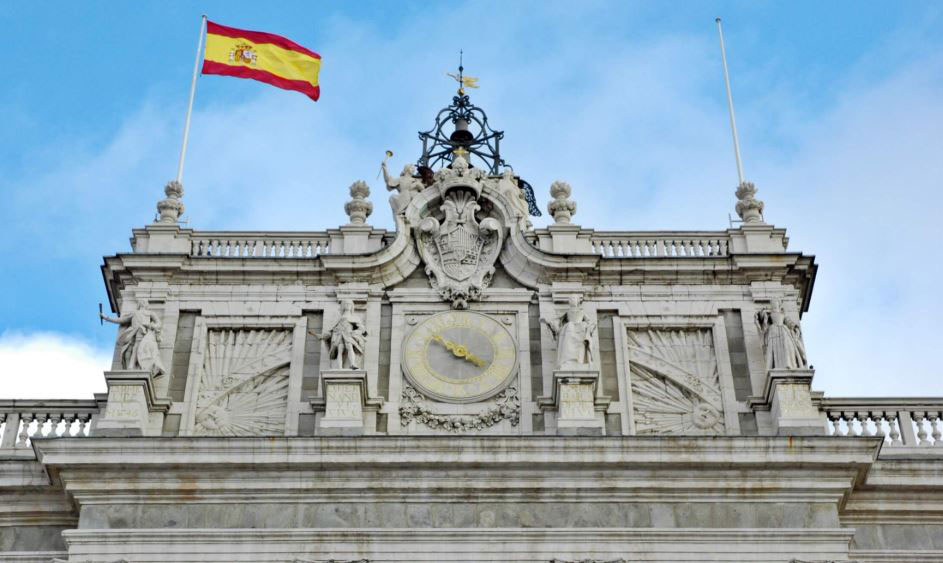ესპანეთი საზღვარს ევროკავშირის მიერ რეკომენდებული 15 ქვეყნიდან 13 ქვეყანასთან გახსნის, მათ შორის საქართველოსთან