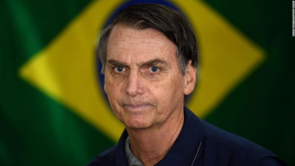 „სიენენი“ - ბრაზილიის პრეზიდენტი აცხადებს, რომ ფილტვებზე რენტგენი გადაიღო და კორონავირუსი არ აქვს