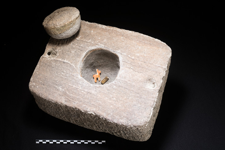 ტიტიკაკის ტბაში ინკების მიერ ღმერთებისთვის შეწირული, ქვის ყუთში მოთავსებული ლამის ფიგურა აღმოაჩინეს — #1tvმეცნიერება