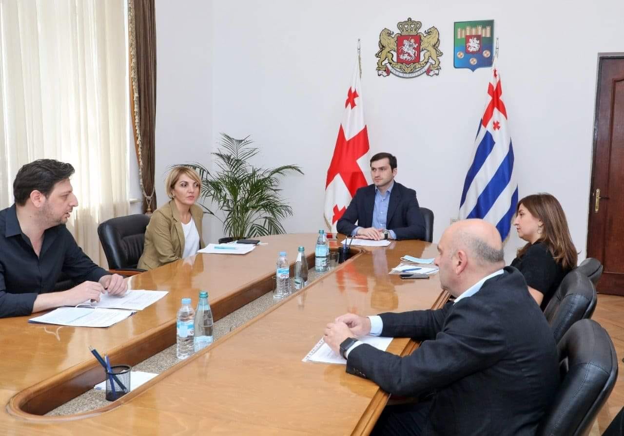 საქართველოდან თურქეთში გადასვლაზე დადებითი პასუხი 1 000-ზე მეტმა პირმა მიიღო
