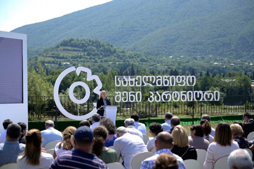 ნათია თურნავა - მთავრობის ახალი პროექტი „სახელმწიფო - შენი პარტნიორი“ მეწარმეებს მნიშვნელოვან დახმარებას გაუწევს, რათა დეტალური ინფორმაციის მიღება ერთ სივრცეში შეძლონ