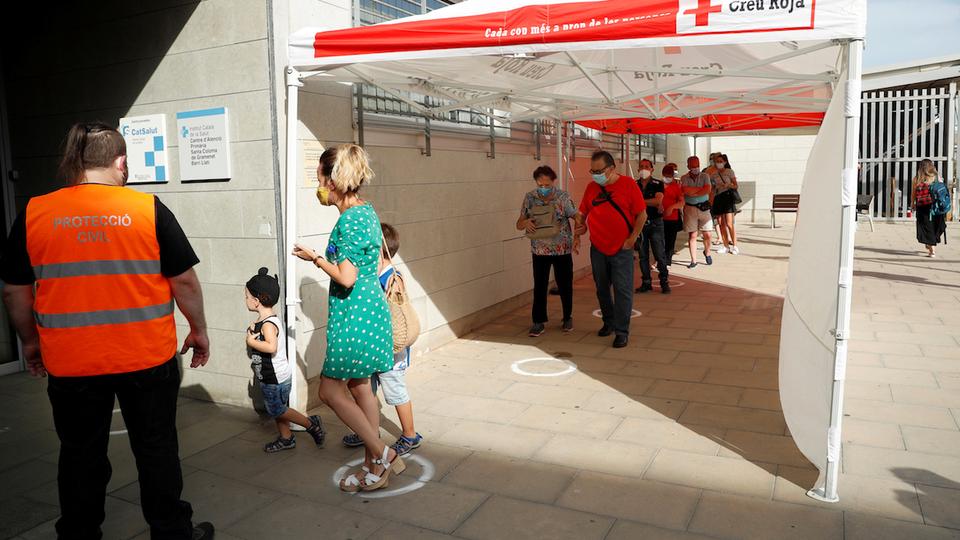 İspaniyada son 24 saat ərzində koronavirusun 2 349 yeni halı qeydə alındı