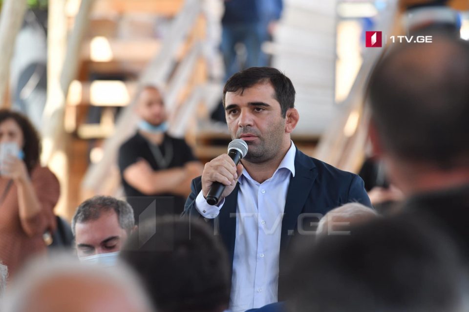 საქართველოს ეროვნული ოლიმპიური კომიტეტის საარჩევნო-საანგარიშო ყრილობა ოთხმა დელეგატმა დატოვა