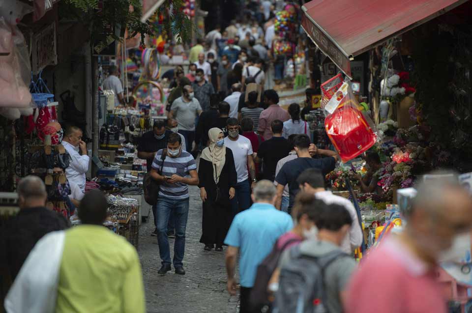Türkiyədə koronavirusun 1 648 yeni halı aşkar edildi, 66 pasiyent vəfat etdi