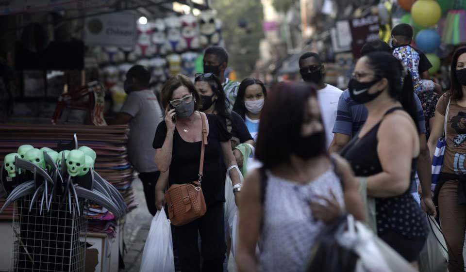 Braziliyada son bir gün ərzində koronavirusun 8 456 yeni halı qeydə alındı, 365 insan vəfat etdi