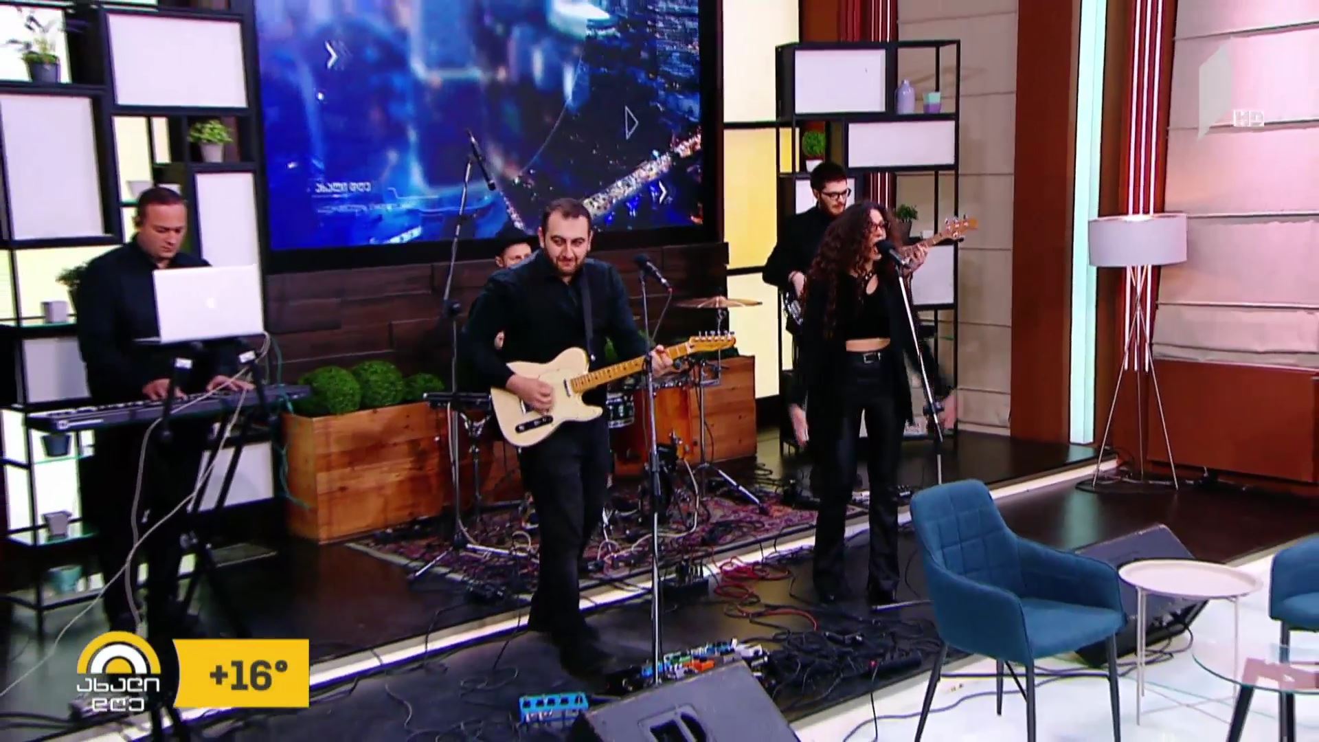 ცოცხალი მუსიკა #ახალდღეში Yellow Band - Stayin’ Alive
