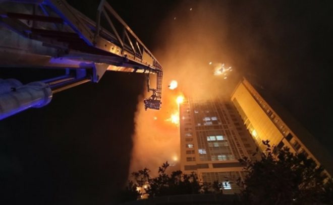 სამხრეთ კორეის ქალაქ ულსანში ცათამბჯენს ცეცხლი გაუჩნდა, დაშავდა ასობით ადამიანი