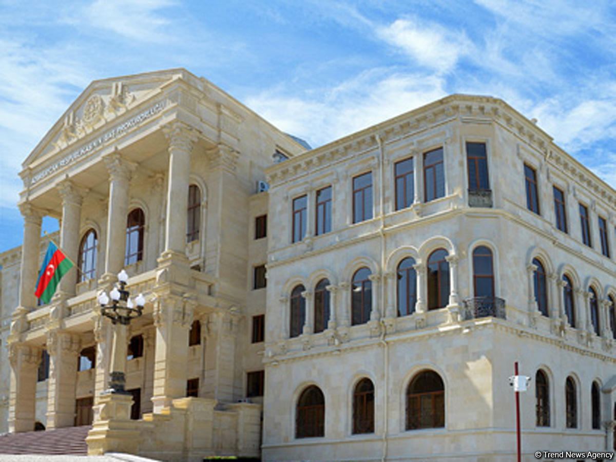აზერბაიჯანში აცხადებენ, რომ სომხეთის მიერ განხორციელებული იერიშების შედეგად, 41 მშვიდობიანი მოქალაქე დაიღუპა, 205 კი დაშავდა