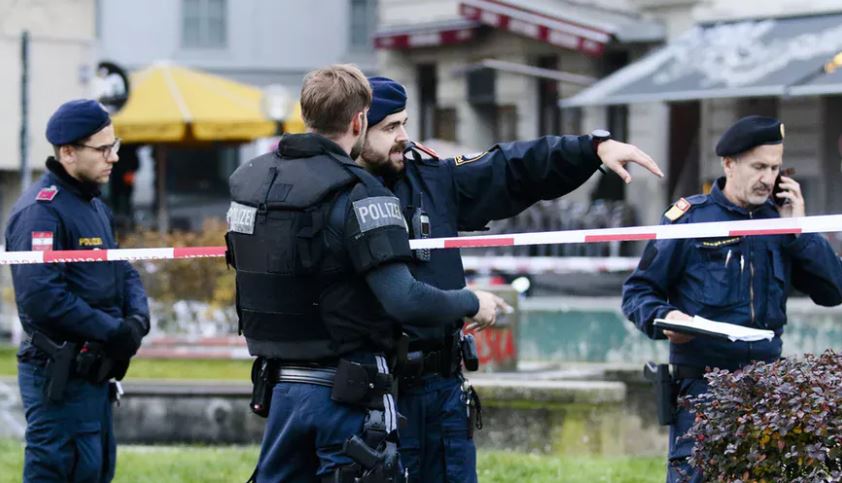 შვეიცარიაში ვენის თავდასხმასთან შესაძლო კავშირში ეჭვმიტანილი ორი მამაკაცი დააკავეს