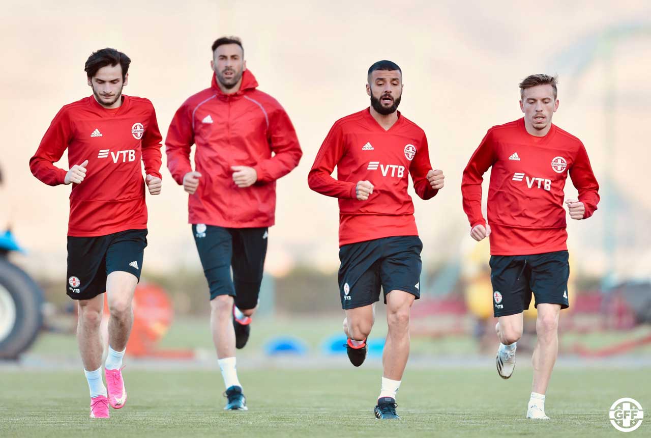 საქართველოს ნაკრებმა ისტორიული მატჩისთვის მზადება დაიწყო - კვარაცხელიამაც ივარჯიშა