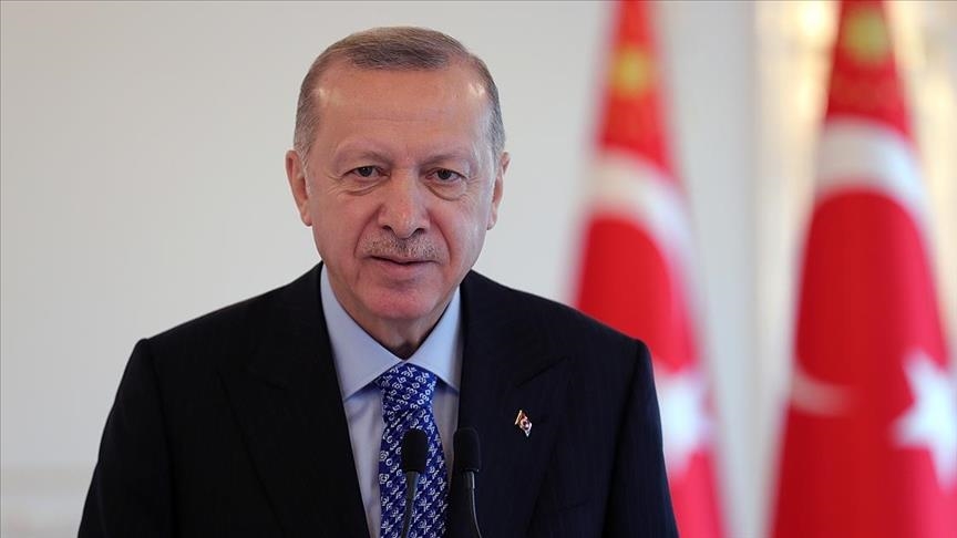 Rəcəb Tayiib Ərdoğan Fransa Parlamentinin qətnaməsini "tam fəlakət" adlandırır