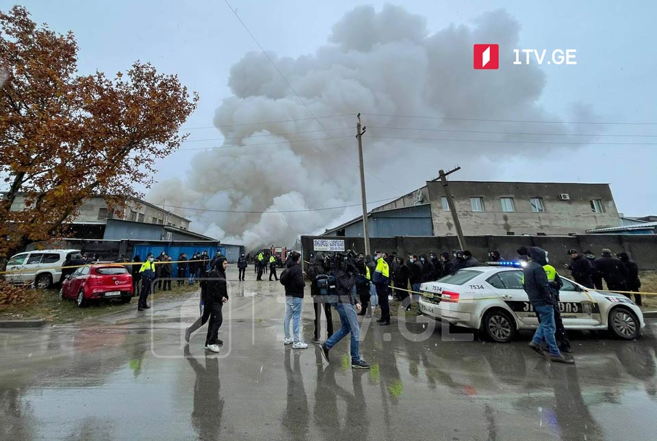 ლილოს დასახლებაში, სასაწყობე ფართის ნაწილში ხანძარი ლოკალიზებულია