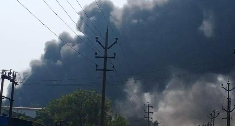 ინდოეთის ერთ-ერთ ქიმიურ ქარხანაში აფეთქება მოხდა