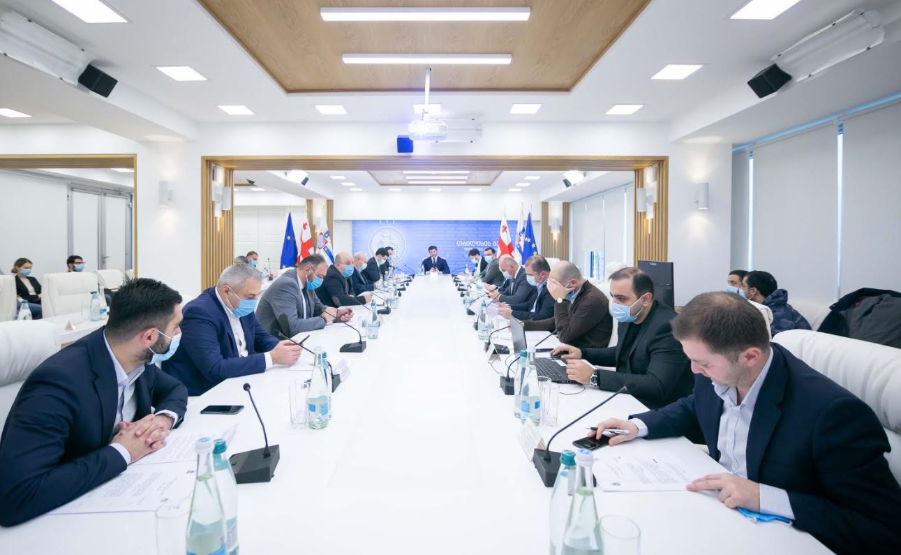 თბილისში მცხოვრებ 32 ოჯახს საცხოვრებელი ფართები დაუკანონდება