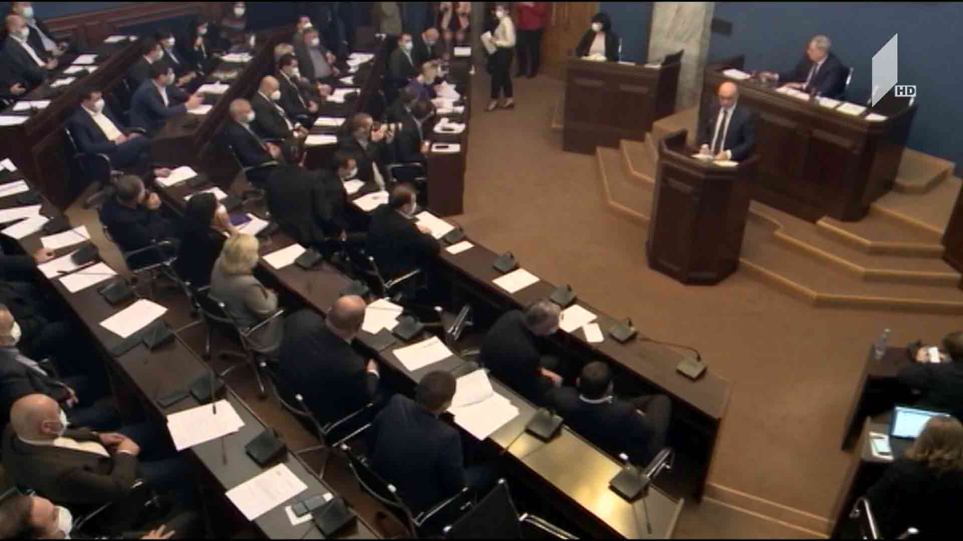 მინისტრობის კანდიდატებს პარლამენტში მოუსმინეს 