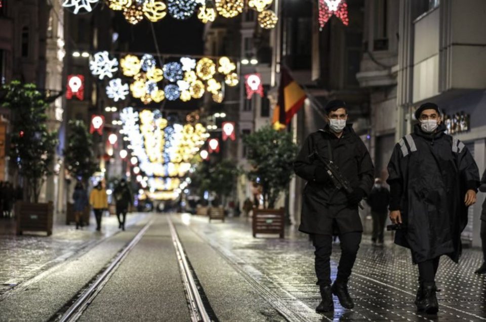 Türkiyədə son bir gün ərzində koronavirusun 13 659 yeni halı aşkar edildi, 197 insan vəfat etdi