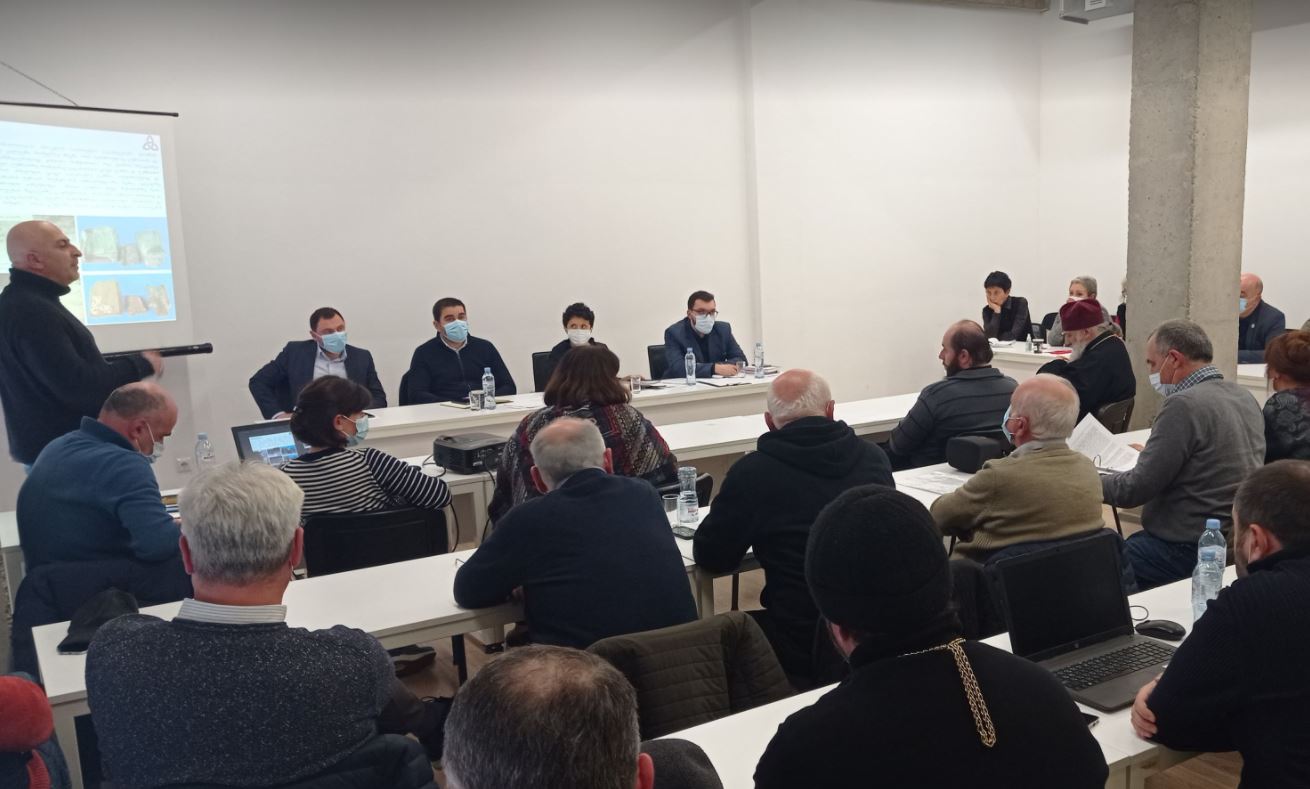 პარლამენტის განათლების, მეცნიერებისა და კულტურის კომიტეტმა ქუთაისში გასვლითი სხდომა გამართა