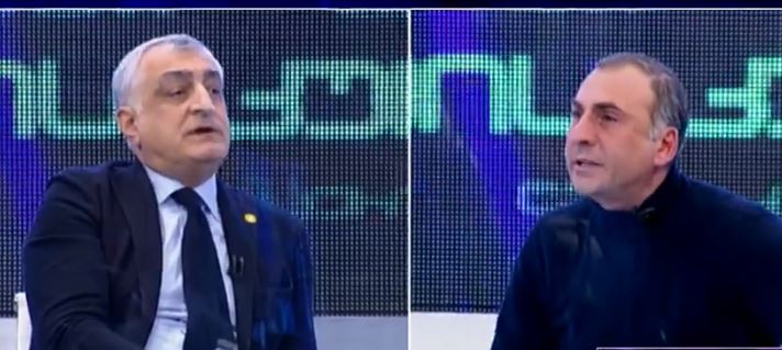 მამუკა ხაზარაძე და ალეკო ელისაშვილი ერთმანეთს დაუპირისპირდნენ – „უსინდისო“, „მატყუარა“ და „ხალხის მყვლეფავი“ – ამ სიტყვებით მიმართეს მათ ერთმანეთს [ვიდეო]
