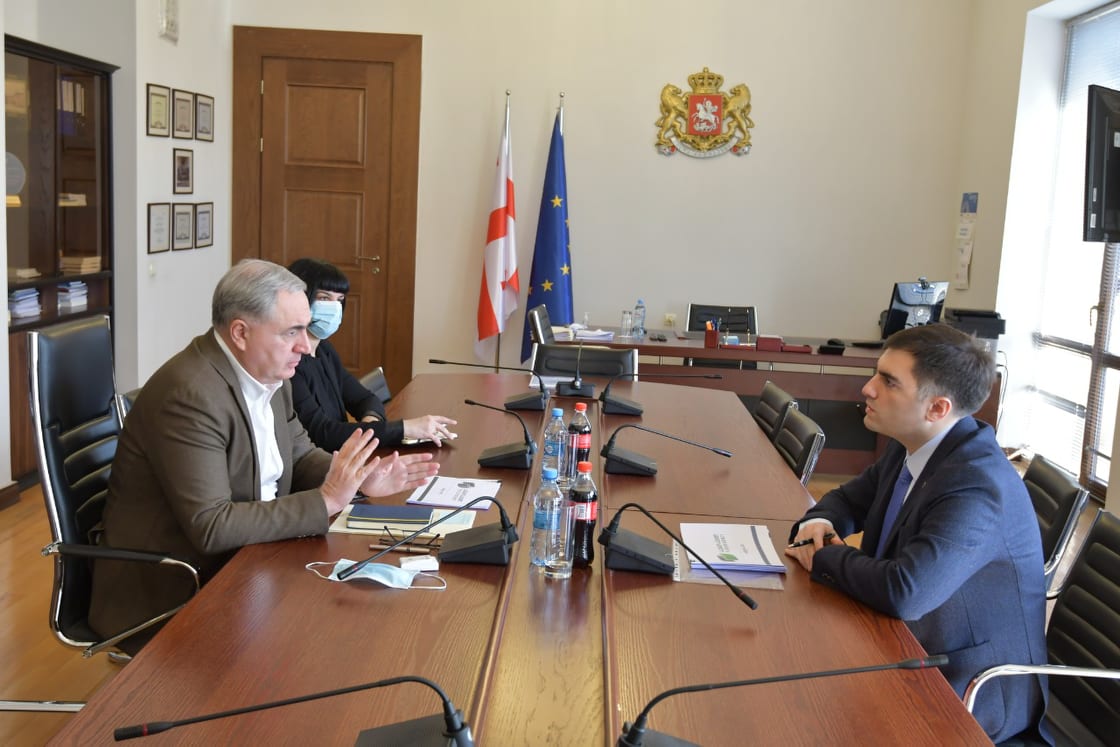 ირაკლი კოვზანაძემ საპენსიო სააგენტოს უფრო მეტი გამჭვირვალობისკენ მოუწოდა