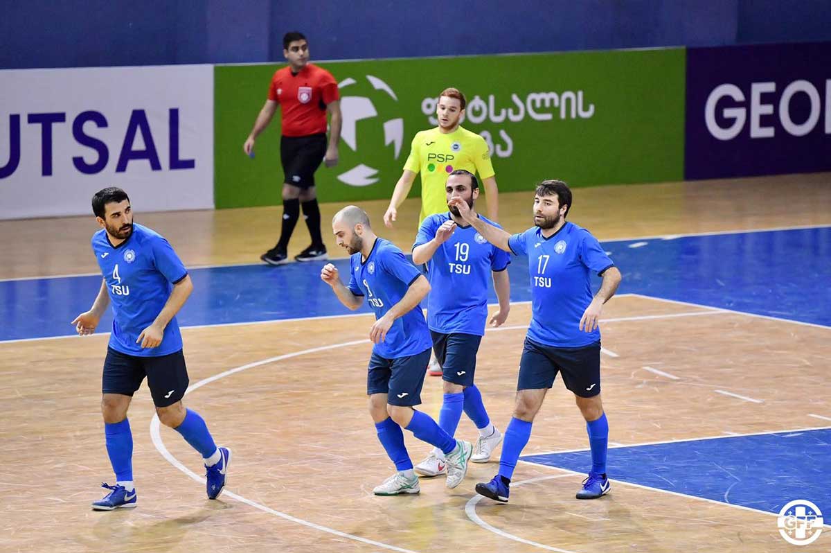 ჩემპიონმა ჩემპიონურად დაიწყო