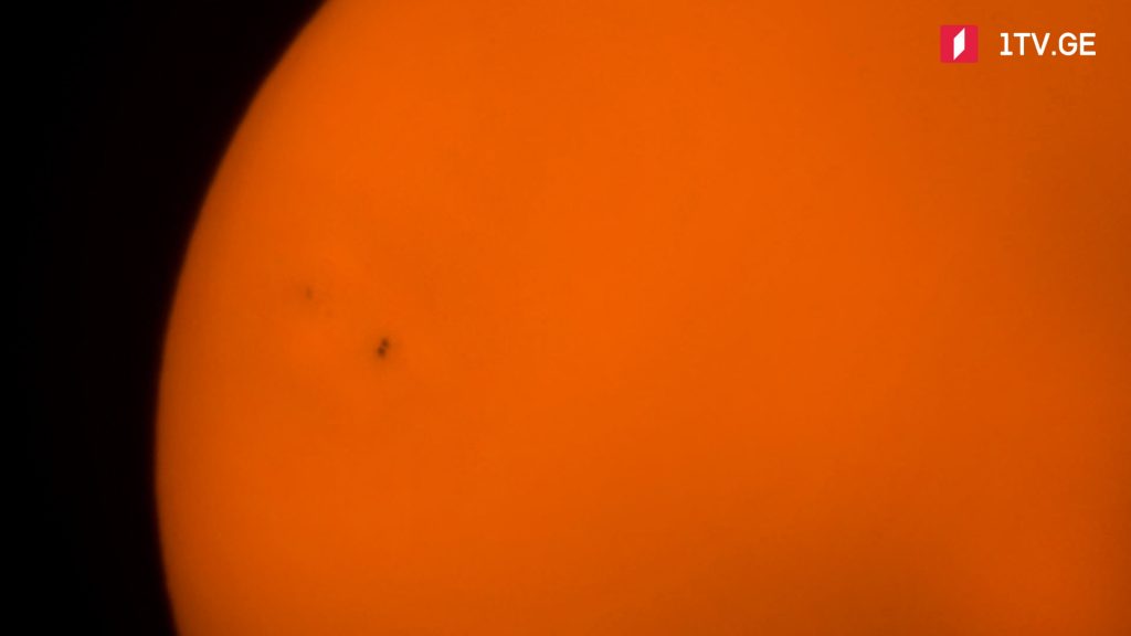 მზის ლაქები ირაკლი გედენიძის ასტროობიექტივში