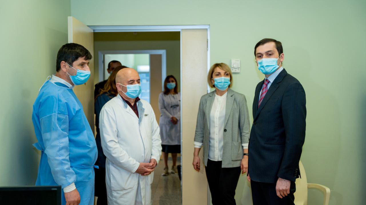ბათუმის რესპუბლიკური საავადმყოფო ვაქცინაციის პროცესში ჩაერთვება