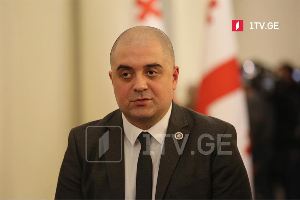 ამირან გულუაშვილი - ნინო ლომჯარია სრულად არ იცნობს გვარამიას საქმის მასალებს და მას არ უცდია ჩვენთან, ბრალდების მხარესთან კომუნიკაცია