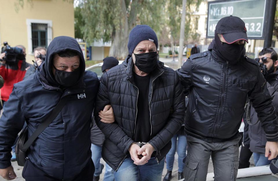 საბერძნეთის პოლიციამ ცნობილი თეატრის რეჟისორი გაუპატიურების ბრალდებით დააკავა