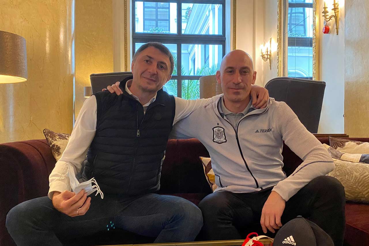 არველაძე ესპანეთის ფეხბურთის ფედერაციის პრეზიდენტს შეხვდა - საუკეთესო მეგობართან ვისაუბრეთ ქართულ და ესპანურ ფეხბურთზე #1TVSPORT