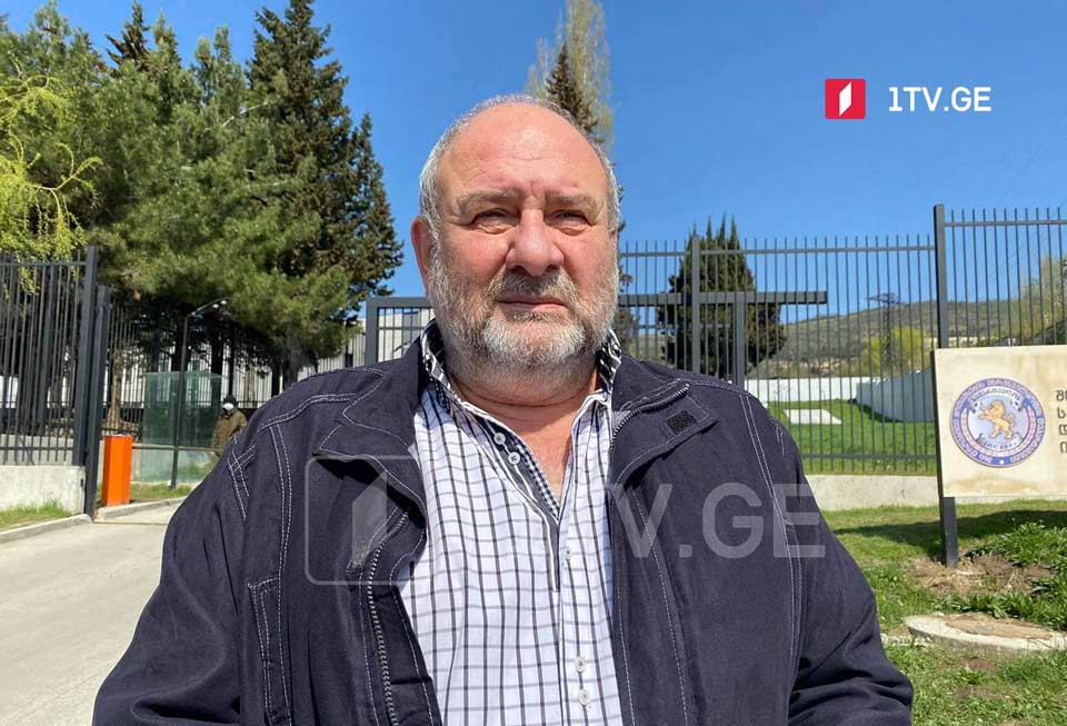 დავით სარალიძის მკვლელობის საქმეზე დაკავებულ გიორგი მენაბდეს ბრალი ოფიციალურად წარუდგინეს