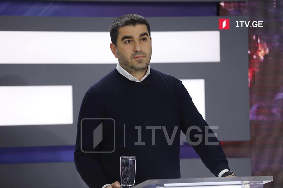 Şalva Papuaşvili - dünən gördük, kim Avropa yolunda idi və kim öz ofisində otururdu, boğmadan korlanmış, rus yolunda
