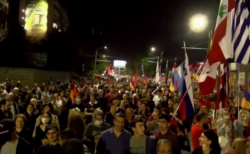 ჯო ბაიდენის მიერ სომეხთა გენოციდის აღიარებას ერევნის ქუჩებში ზეიმი მოჰყვა