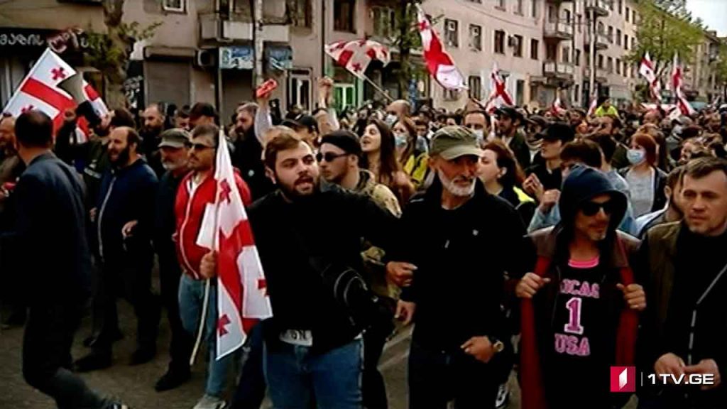 ჰესის ხმაურიანი მშენებლობა