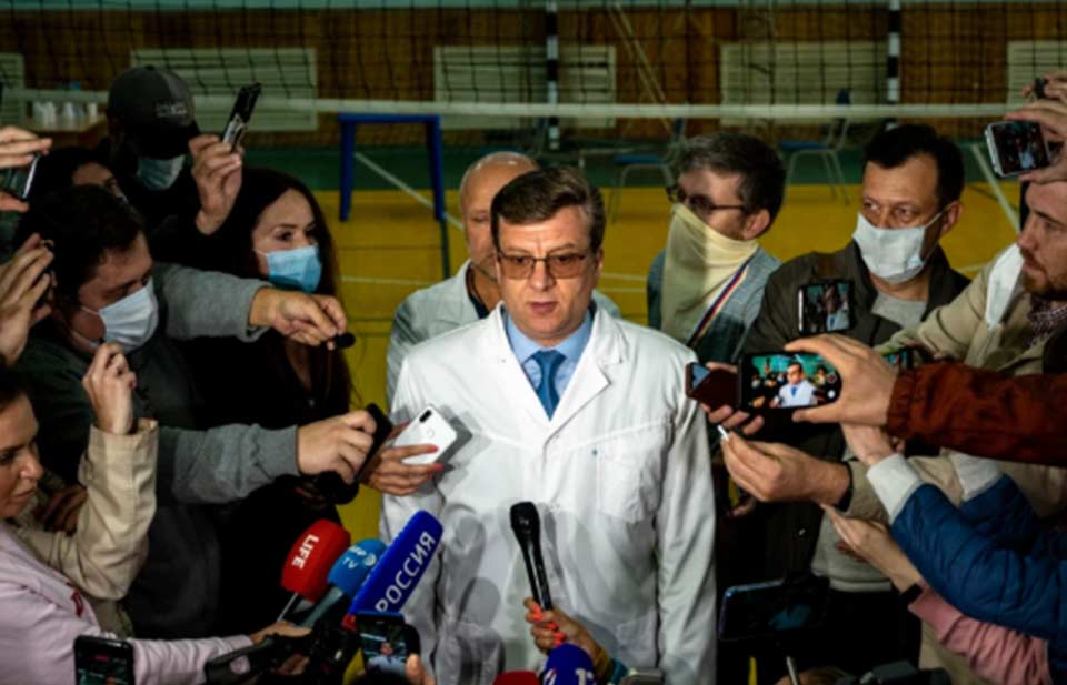 რუსული მედიის ინფორმაციით, გაუჩინარდა ომსკის იმ საავადმყოფოს ყოფილი მთავარი ექიმი, სადაც ალექსეი ნავალნი მკურნალობდა