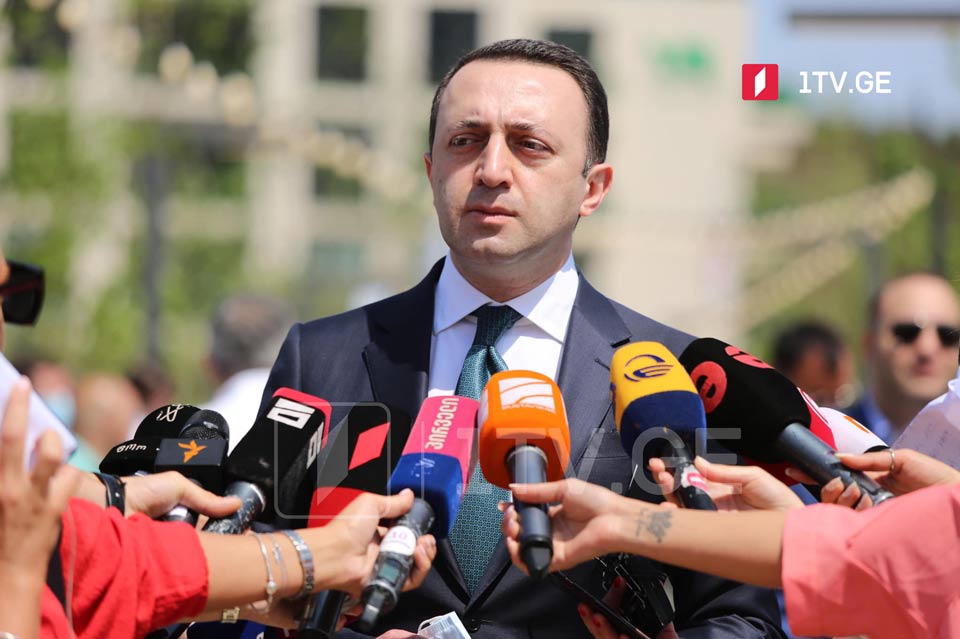 İrakli Ğaribaşvili - "Milli Hərəkat" radikal qrupu dilemma qarşısındadır, Parlamentə daxil olsunlar ya yox, özlərini dalan vəziyyətinə özləri saldılar