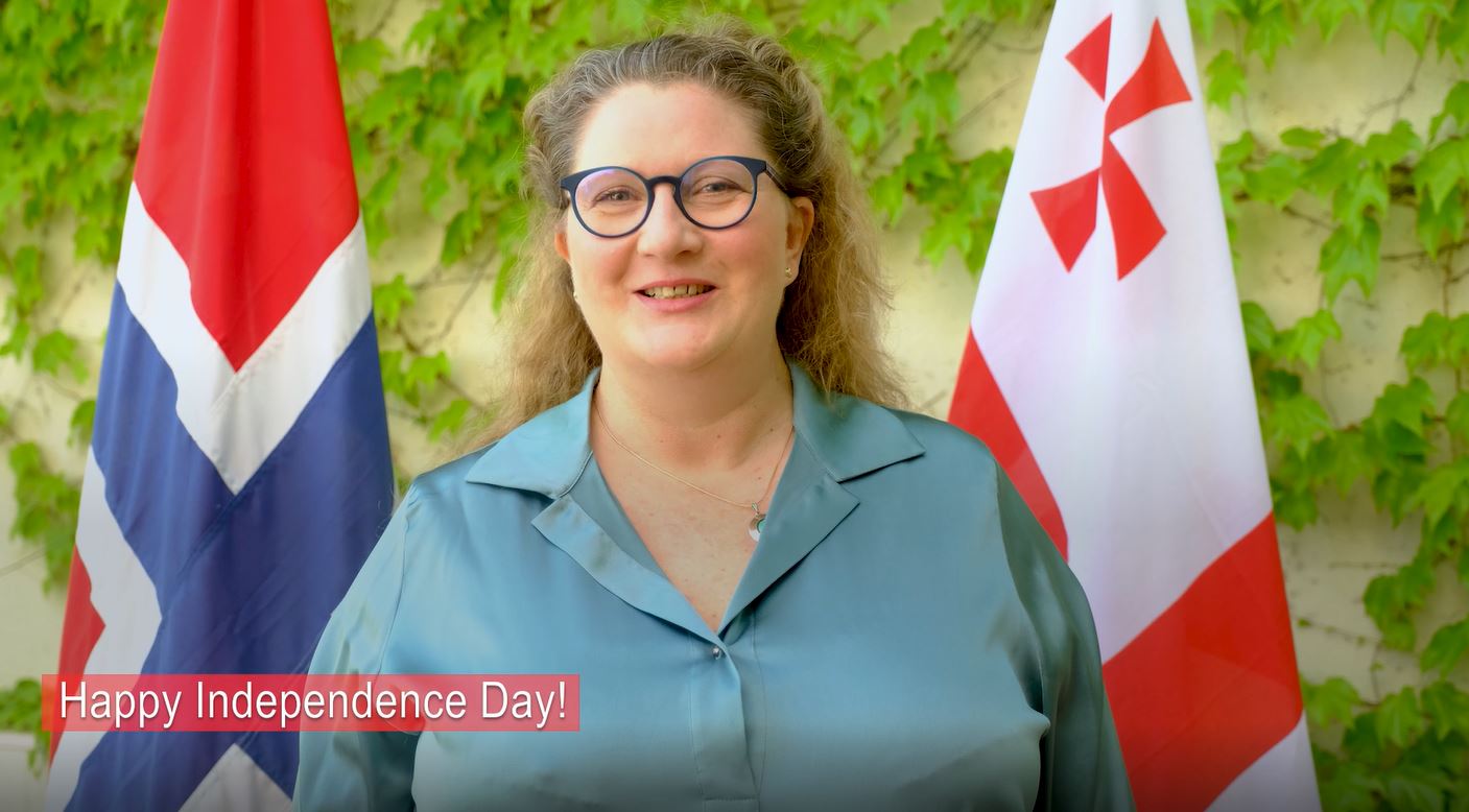 საქართველოში ნორვეგიის ელჩი ელენე სანდ ანდრესენი საქართველოს დამოუკიდებლობის დღეს ულოცავს [ვიდეო]