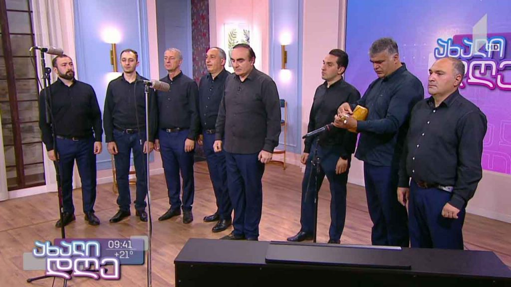 ცოცხალი მუსიკა – ანსამბლი „რუსთავი“ – „სნო“