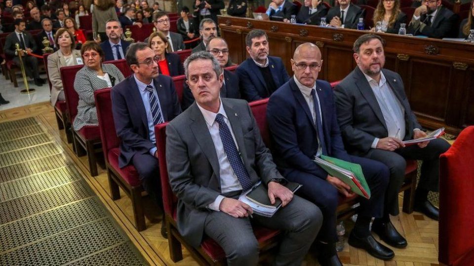 ესპანეთის მთავრობამ კატალონიაში უკანონო რეფერენდუმის ჩატარებაში ბრალდებულები შეიწყალა