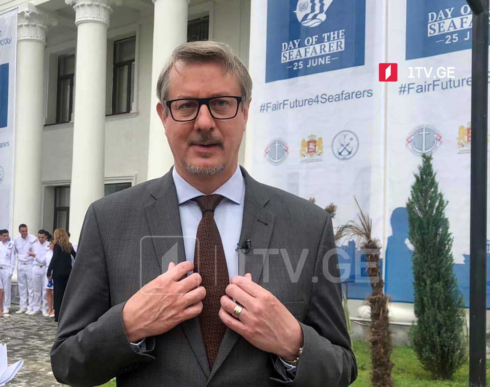 Karl Hartsel - hakimlərin təyin edilməsi prosesinə Parlament fasilə versə yaxşı olar
