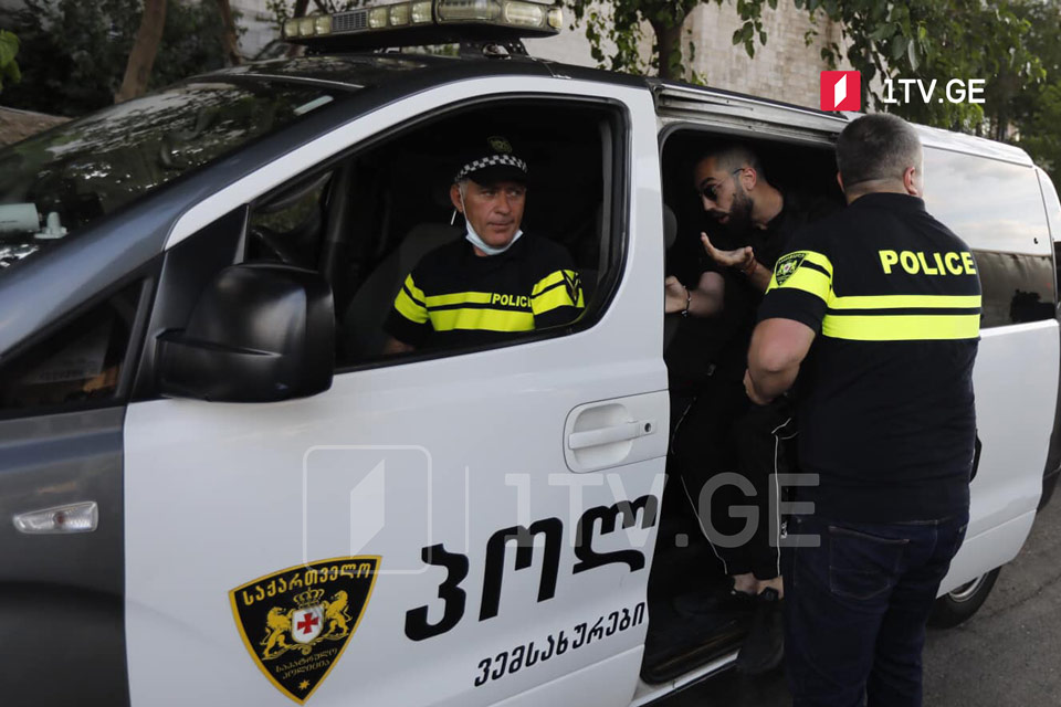 Во время противостояния между полицией и противниками "Тбилиси Прайд" задержаны 11 человек