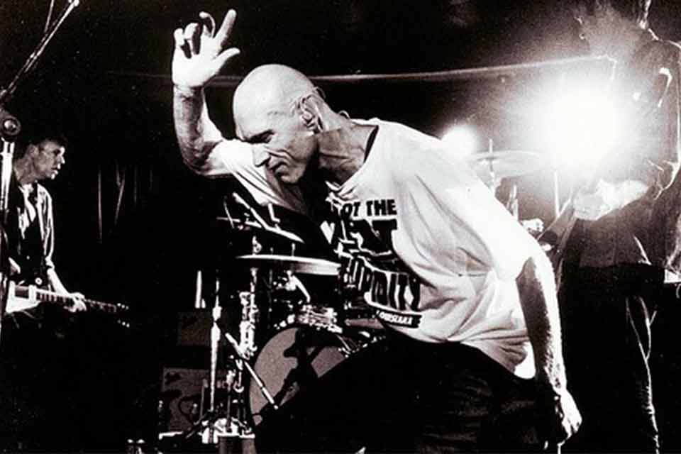 Midnight oil. Миднайт Ойл. Midnight Oil Beds are Burning. Midnight Oil 1987. Midnight Oil 80s.